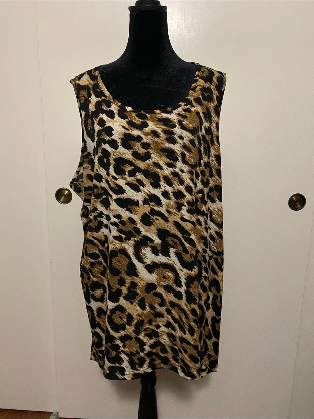 Sleeveless Leopard Print Tunic Top - Black & Tan